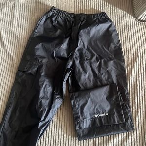 Boys Columbia waterproof pants. Size Medium 10/12. EUC